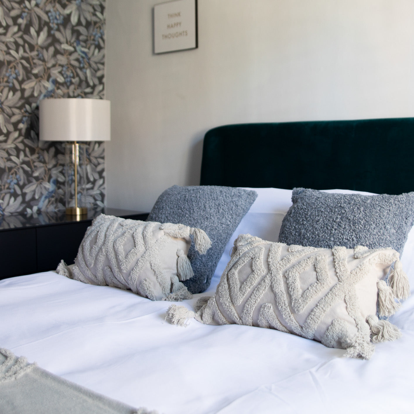 Soft Furnishing & Accessory Pack Contempory